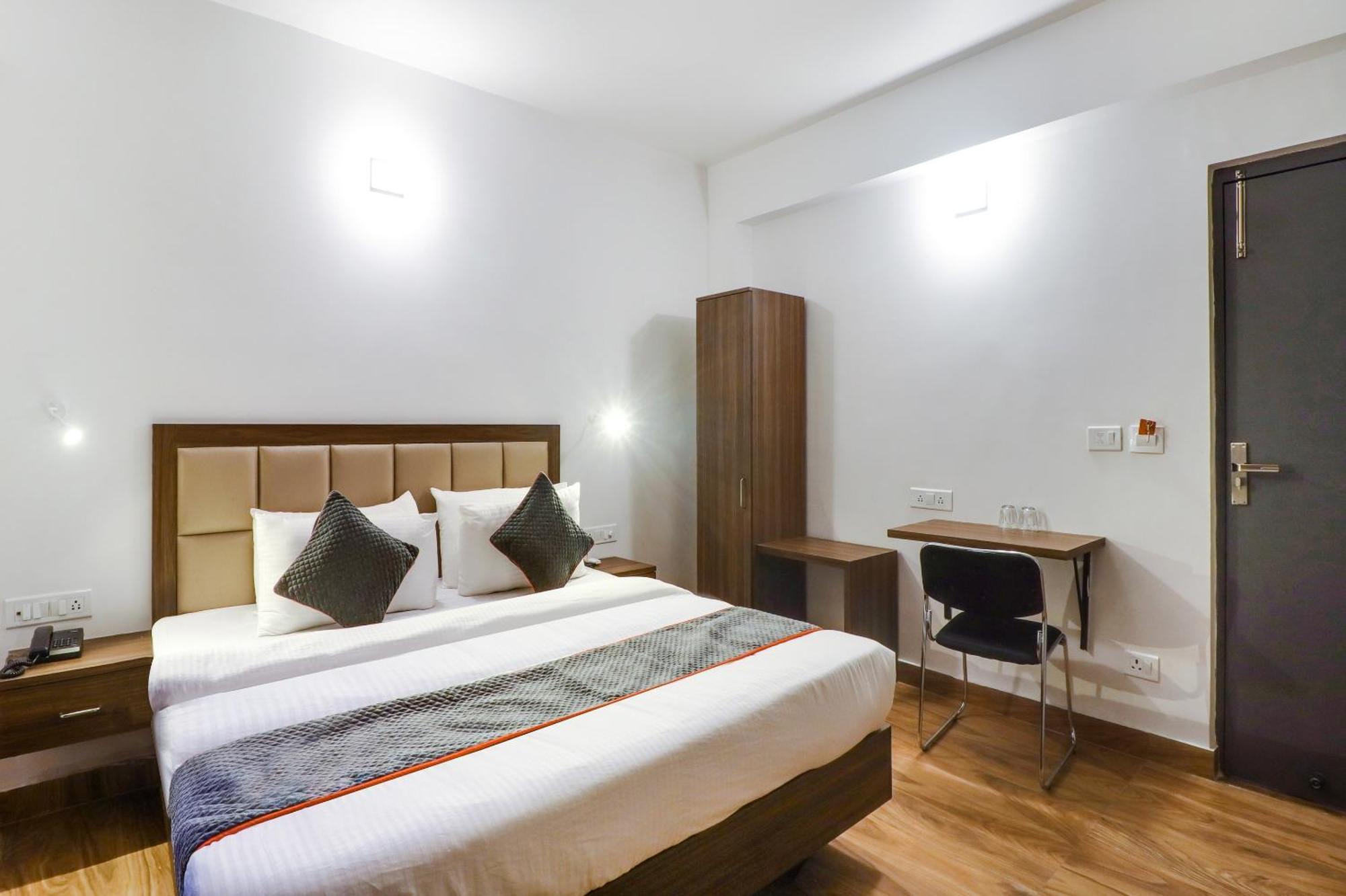 Townhouse Townhouse Clark Inn Πάτνα Εξωτερικό φωτογραφία